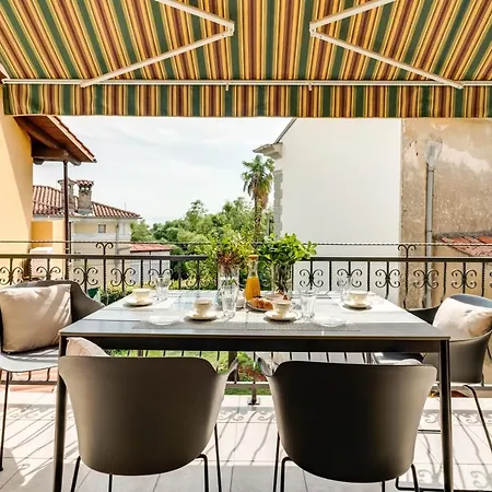 Διαμέρισμα Luxury Regina *