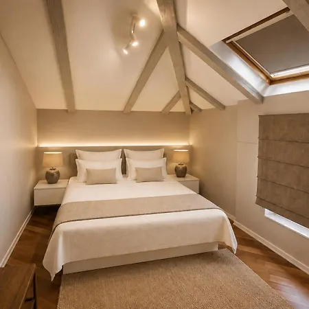 Luxury Regina Οπατία