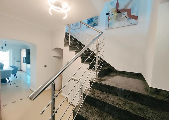 Luxury Regina * أوباتيا